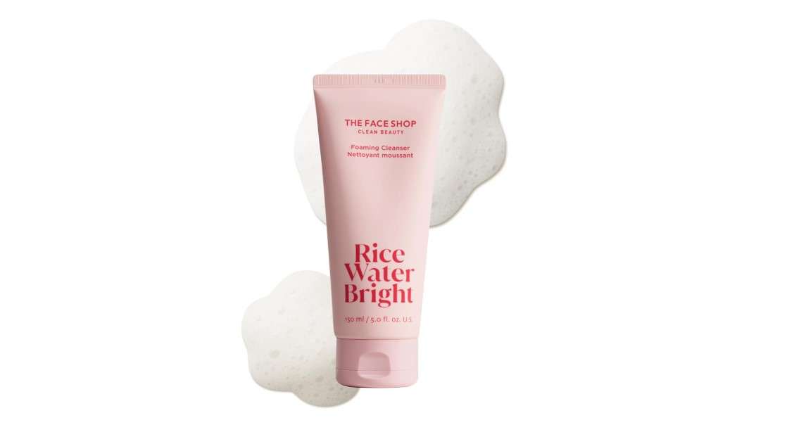 The Face Shop Rice Water Bright Foaming Facial Cleanser with Ceramide, Gentle Face Wash for Hydrating & Moisturizing, Vegan Face Cleanser, Makeup Remover, Korean Skin Care for All Skin Types, 150ml 