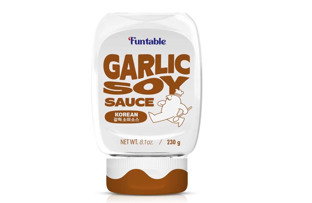 Funtable Garlic Soy Sauce (8.1 oz, 230g) (Halal) - Korean Authentic Garlic Flavored Sweet Sauce, Ideal for Dipping, Marinating, & Seasoning, Korean Bulgogi, Meats, & Grilled Dishes. 