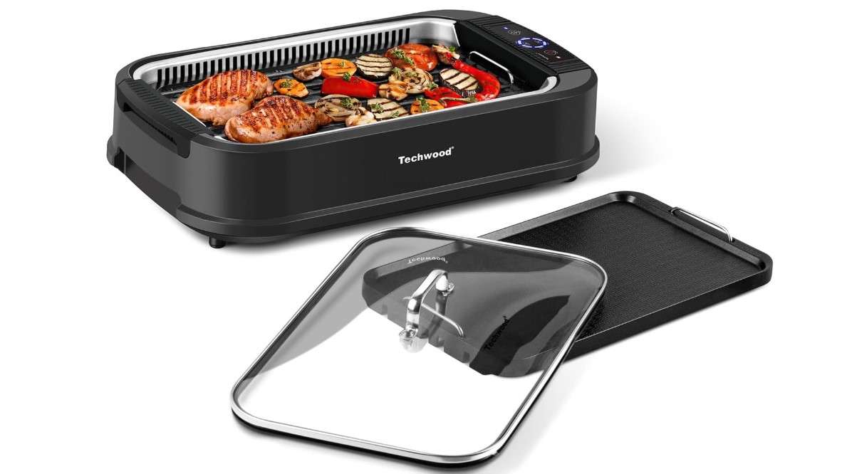 Techwood Indoor Grill Smokeless Grill, Electric Korean BBQ Grill with Glass Lid, Turbo Smoke Extractor Technology, Dishwasher-Safe Drip Tray & Nonstick Grilling Removable Plate, Black, 1500W

