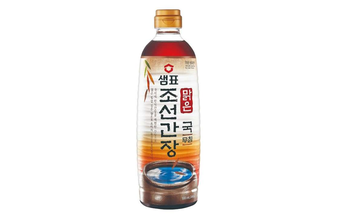 Sempio Naturally Brewed Soy Sauce for Soup (31.45fl oz) - Premium Korean Chosun Soy Sauce Fermented with 70-Year Tradition. Non-GMO, Gluten-Free 