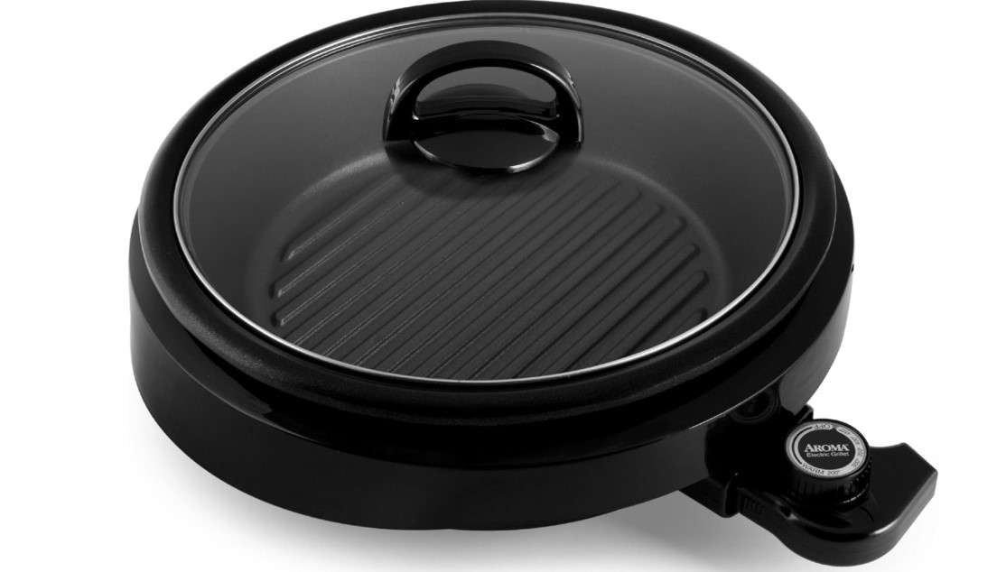 Aroma Housewares ASP-137B 3-Quart/10-inch 3-in-1 Super Pot with Grill Plate, Black
