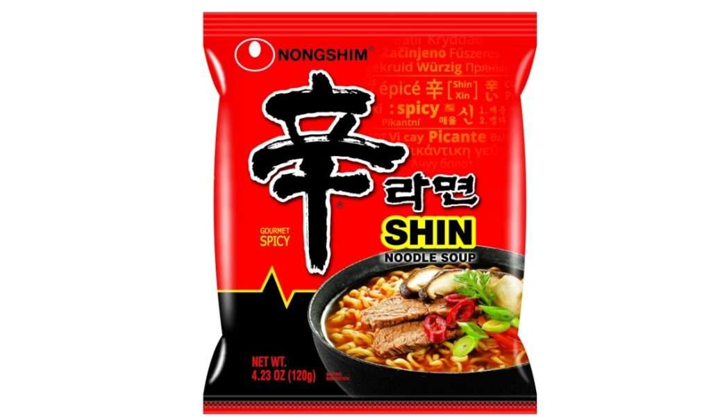 Nongshim Ramen Noodles, Gourmet Instant Ramen, Premium Microwavable Noodle Soup, Spicy Shin, Family Pack, 4.23 Ounce (Pack of 20)