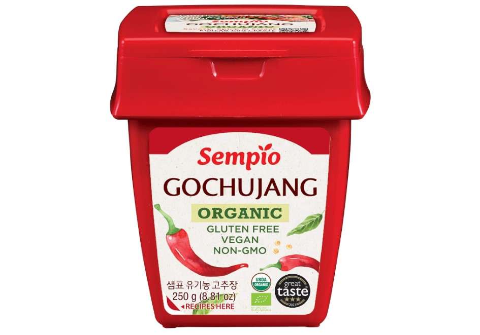 SEMPIO Organic Gluten-Free Gochujang - Korean Red Chili Pepper Paste, Spicy, Sweet and Savory Sauce, Traditional Fermented Condiment for Tteokbokki, Bibimbap, Dips and Marinades (8.8 oz / 250g)
