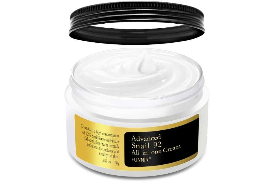 FUNNIR Snail Mucin Moisturizer 92%, Lightweight Moisturing Cream, 100g, Youthful and Radiant Formula, Repair Face Cream for All Skin Types, Skincare Products 