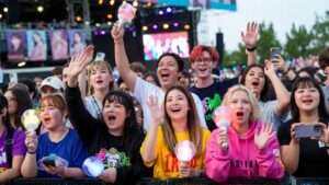 Top Fandoms of K-Pop: The Passionate Communities Shaping Korean Culture